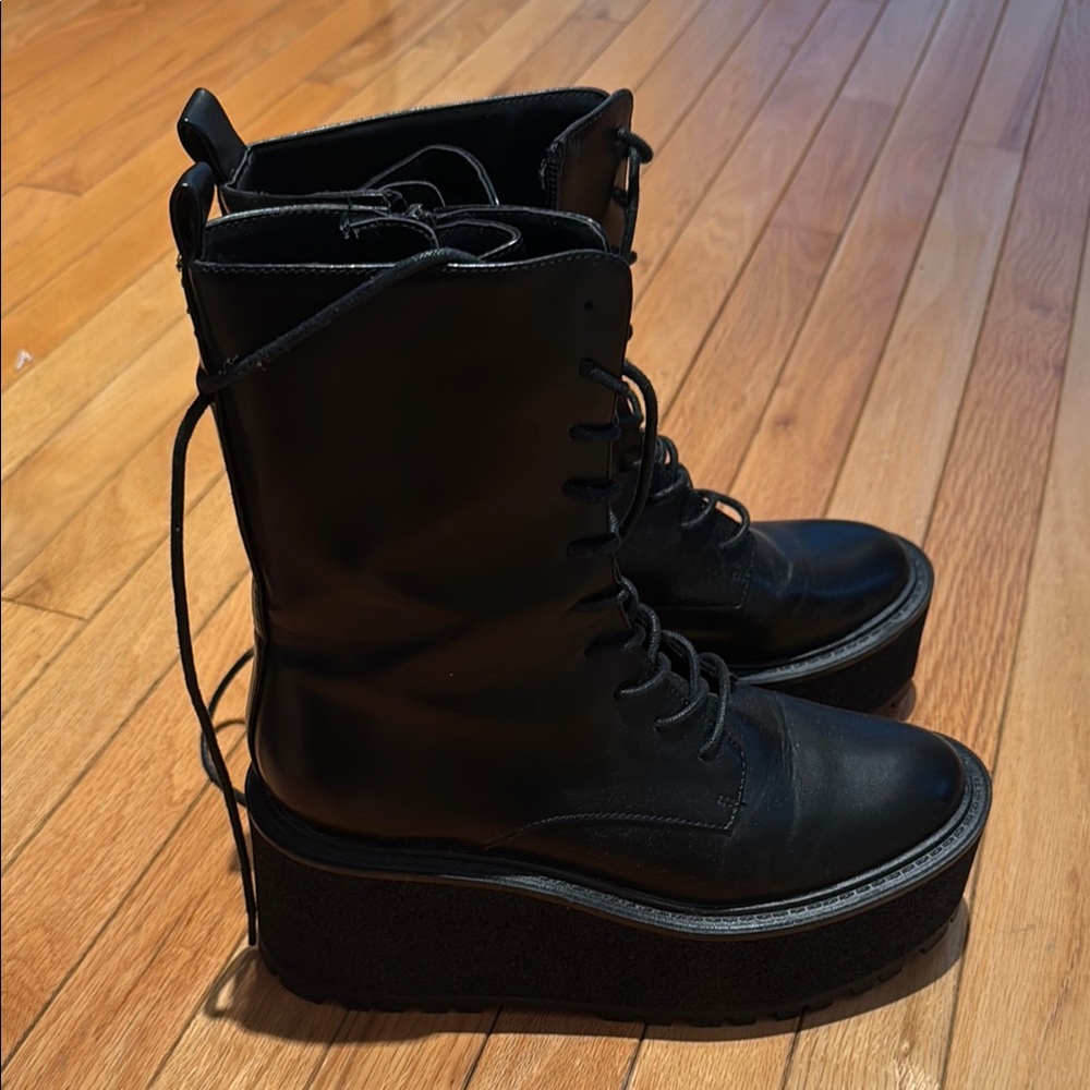 Circus by Sam Edelman Black Lace Up Boots